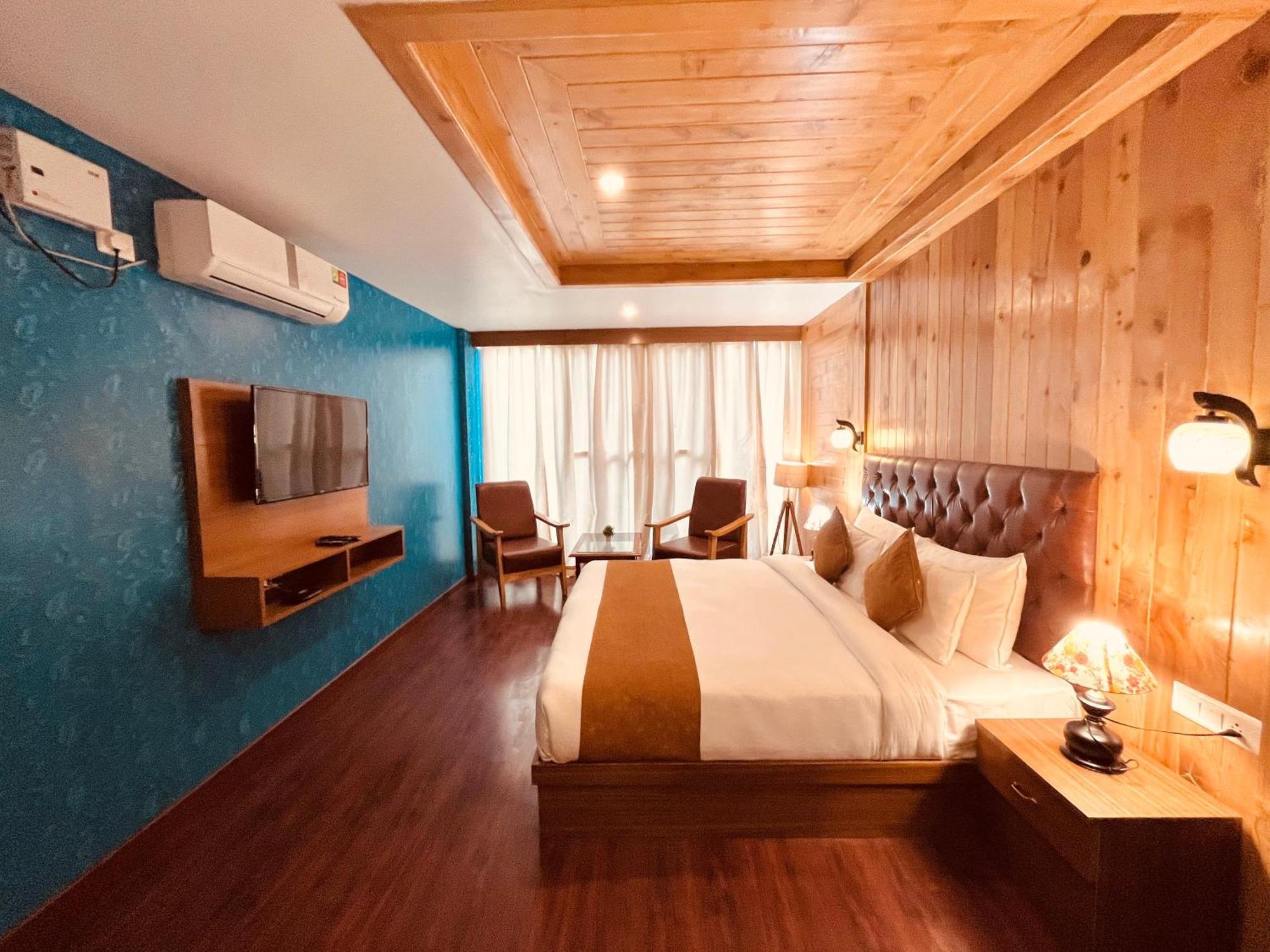 The Vista Legacy Resort, Manali - #Near Mall Road #Centrally Heated & Air Cooled Rooms #Big Parking #Best Selling #Premium Rooms #Luxury Collection #Open Terrace #Lift #Playing Zone #Property Of The Year Manāli Exterior foto